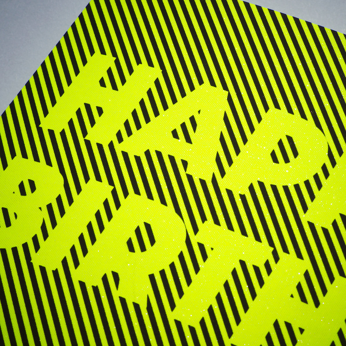 Glow "Happy Birthday" Neon Yellow